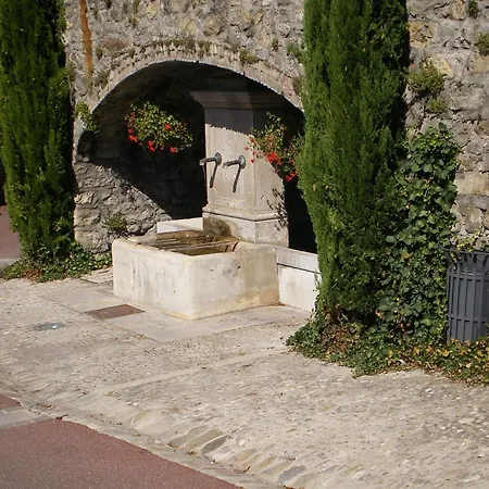 Apartmán De La Condamine Curbans