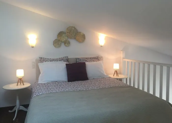 De La Condamine דירה *